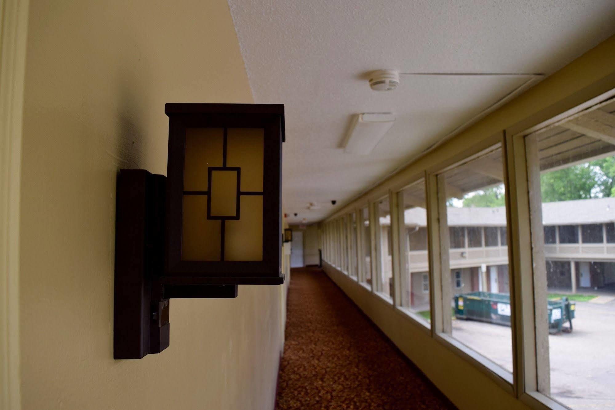 Snelling Motor Inn Mendota Bagian luar foto